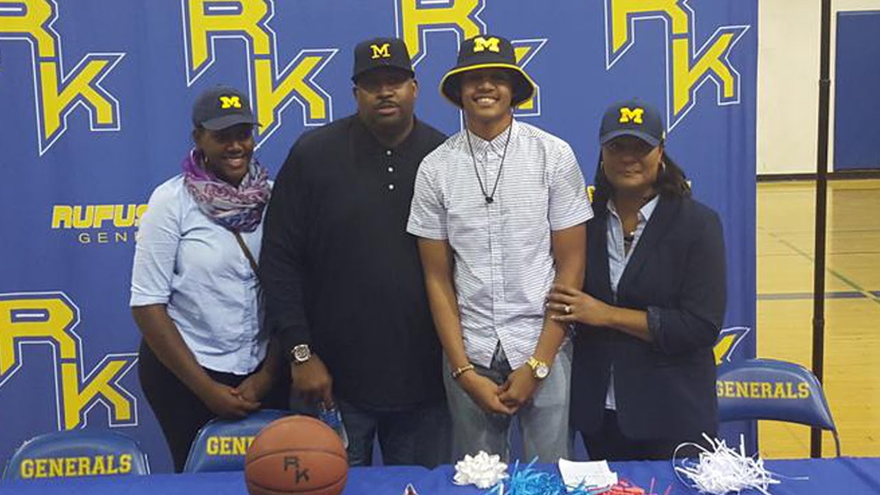 Who is Anthony Poole? Meet Jordan Poole's Parents | Sportsdave